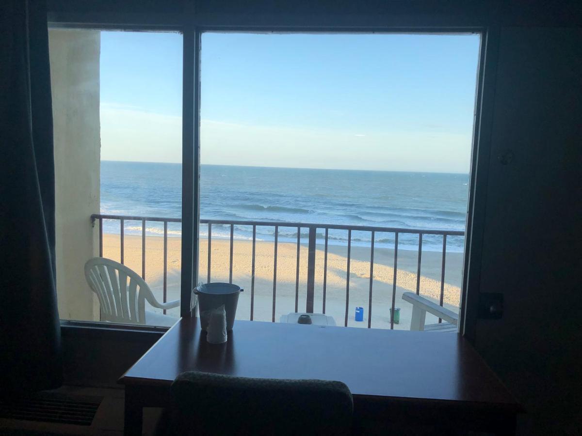 Gazebo Inn Oceanfront Myrtle Beach Exterior photo